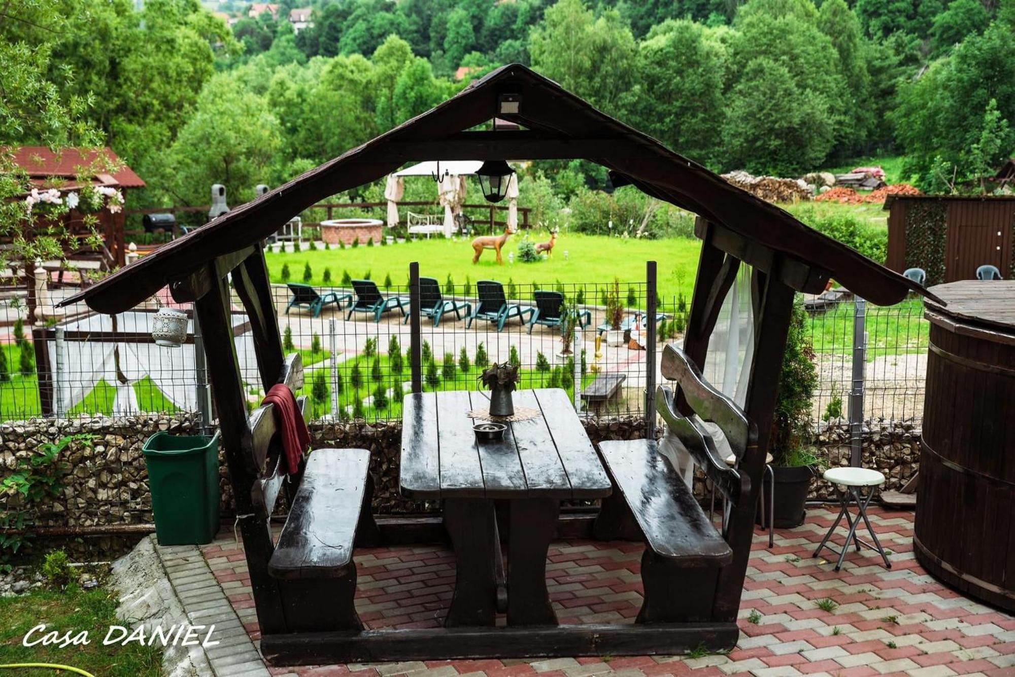 Casa Daniel Hotel Bran  Bagian luar foto