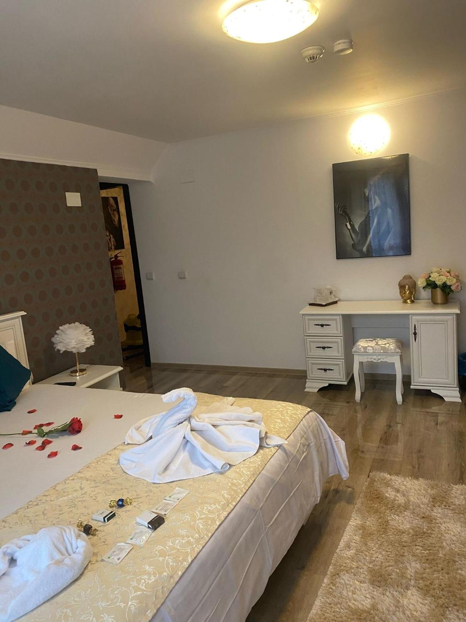 Casa Daniel Hotel Bran  Bagian luar foto